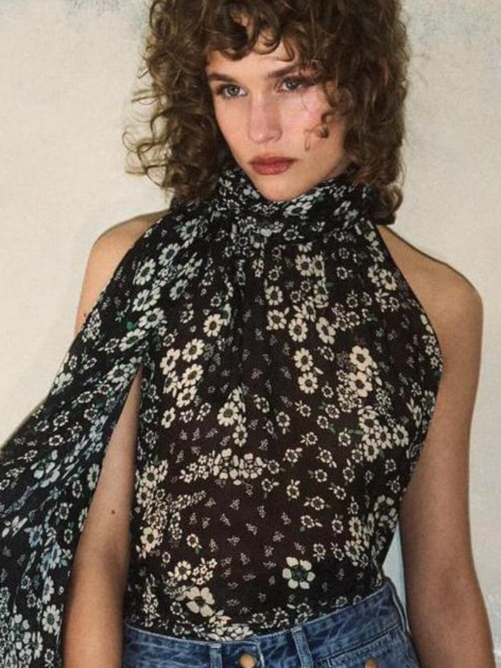 ZARA WOMAN HALTER SILK TOP KATE MOSS X ZARA BLACK FLORAL 3802/841/021 Size S NWT